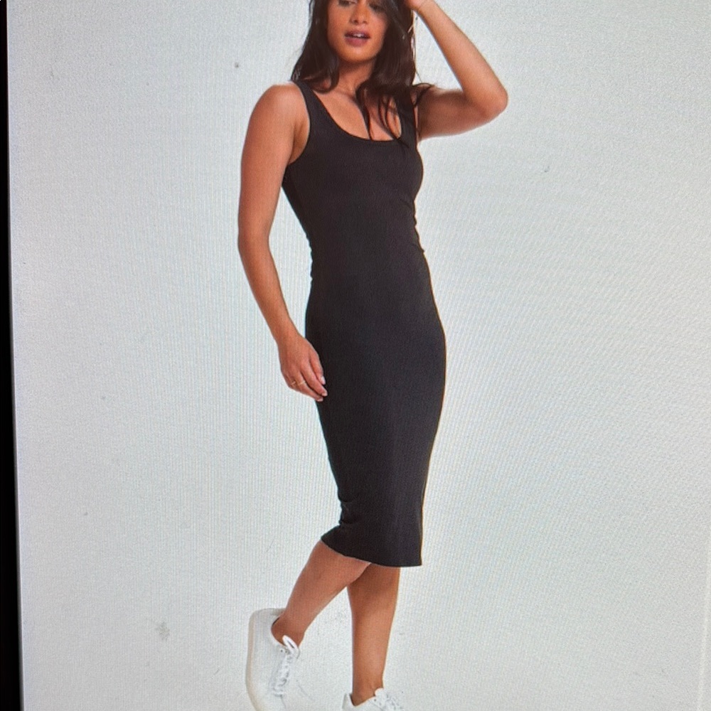 Vuori Bodycon Midi Dress Scoop Neck Sleeveless NWOT